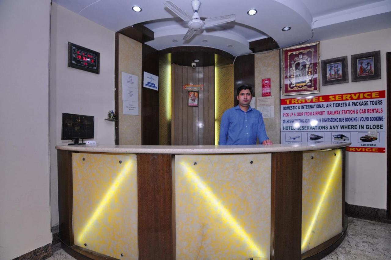 Hotel OYO 5943 TJS Grand Delhi  Exterior foto